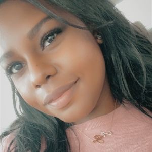 Meet your Posher, Ashlyn